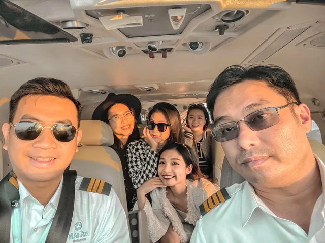 Những lưu ý khi đặt vé tour bay thuỷ phi cơ Hạ long tại Vietnam Seaplane Travel